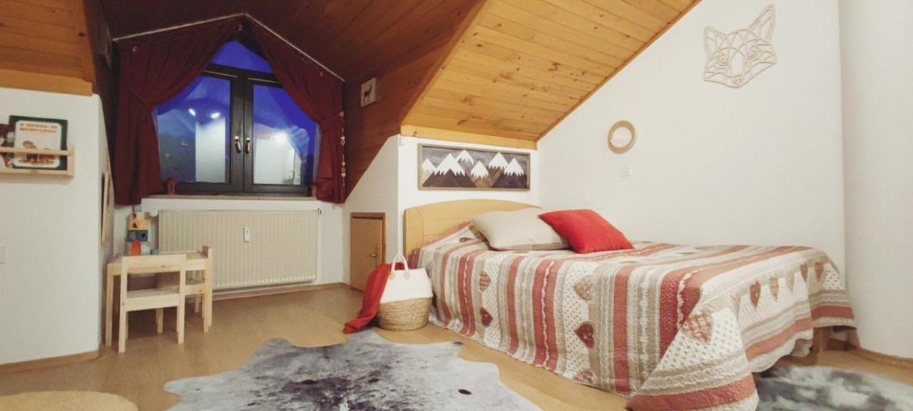 Fox Family Apartment Kranjska Gora Exterior photo